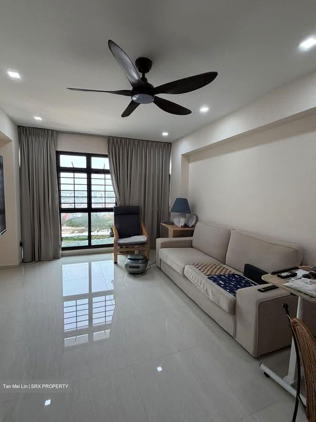 Blk 404B Fern Spring (Sengkang), HDB 5 Rooms #637328761